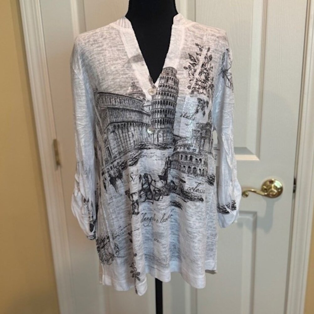 Talk of the Walk Italian Sparkle Button Sleeve Top, Size M NWT